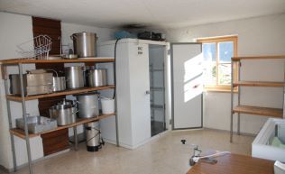 Salzburger Land Pinzgau Stuhlfelden Gruppenunterkunft Küche Lagerraum