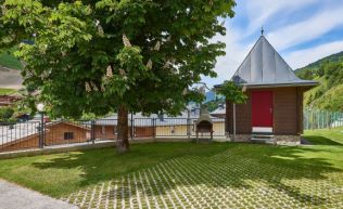 Jugendgaestehaus Saalbach Salzburg Grillplatz Pavillon 2018