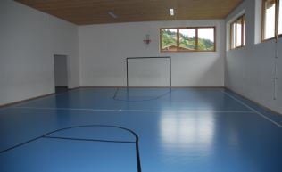 Salzburger Land Hinterglemm Gruppenunterkunft Sporthalle