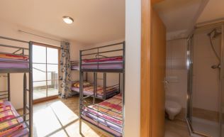 Salzburger Land Pinzgau Embach Gruppenunterkunft Mehrbettzimmer Stockbetten neu