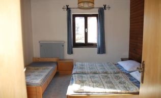 Salzburger Land Pinzgau Stuhlfelden Gruppenunterkunft Familienzimmer Einzelbett