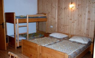 Salzburger Land Pinzgau Stuhlfelden Gruppenunterkunft Familienzimmer Stockbett