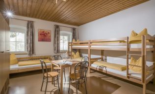 Tirol Brixental Hopfgarten Gaestehaus Appartement Zimmer_1