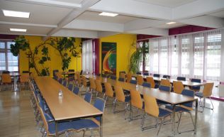 Tirol Innsbruck Gruppenunterkunft Speisesaal