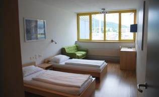 Tirol Innsbruck Gruppenunterkunft Zweibettzimmer
