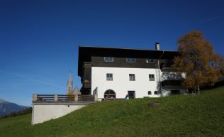 Tirol Inntal Tulfes Gruppenunterkunft Außenansicht Sommer