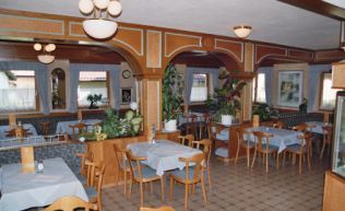 Tirol Lechtal Holzgau Gruppenunterkunft Restaurant