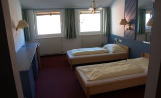 Tirol Oetztal Gruppenunterkunft Zweibettzimmer