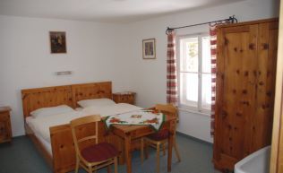 Tirol Zillertal Gerlos Gruppenhaus Doppelzimmer 1